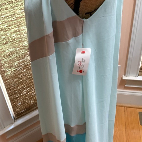 She + Sky Blue Turquoise White Halter Maxi Dress Size M NWT - Picture 6 of 10